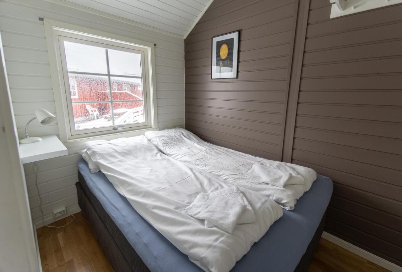 Lofoten Cabin And Kayak Rental Stamsund Exteriör bild