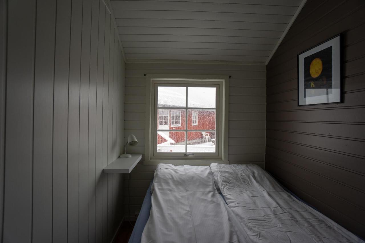 Lofoten Cabin And Kayak Rental Stamsund Exteriör bild